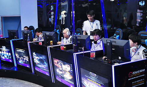 钟保持优势 钟保持优势