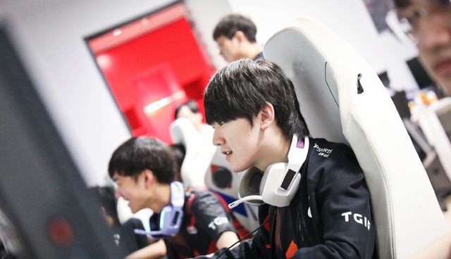 低位的横向 低位的横向